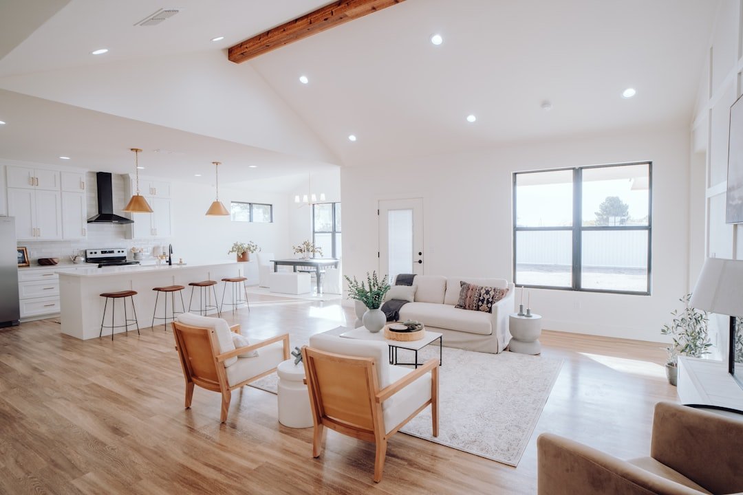 Intérieur contemporain avec service à domicile